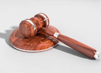 Jak usunąć żółty osad w toalecie?